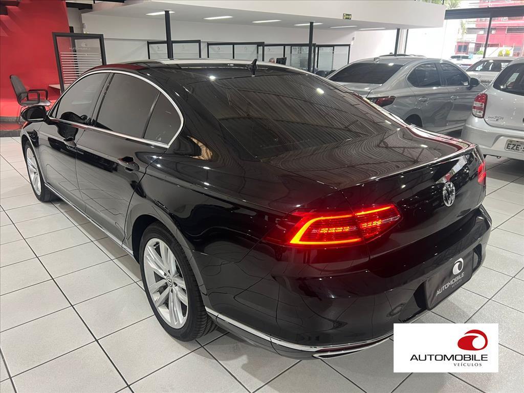 VOLKSWAGEN PASSAT - 5