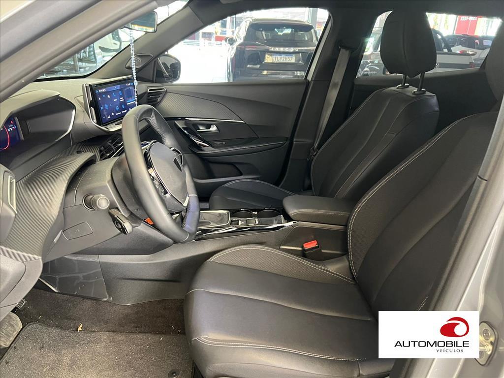 PEUGEOT 2008 - 12