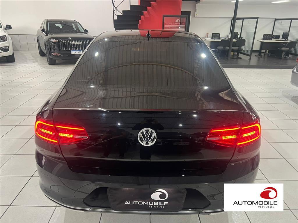 VOLKSWAGEN PASSAT - 4