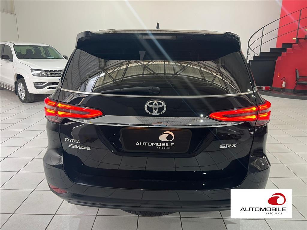 TOYOTA HILUX SW4 - 4