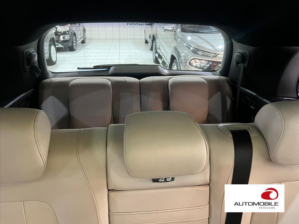 MERCEDES-BENZ GLB 200 - 21