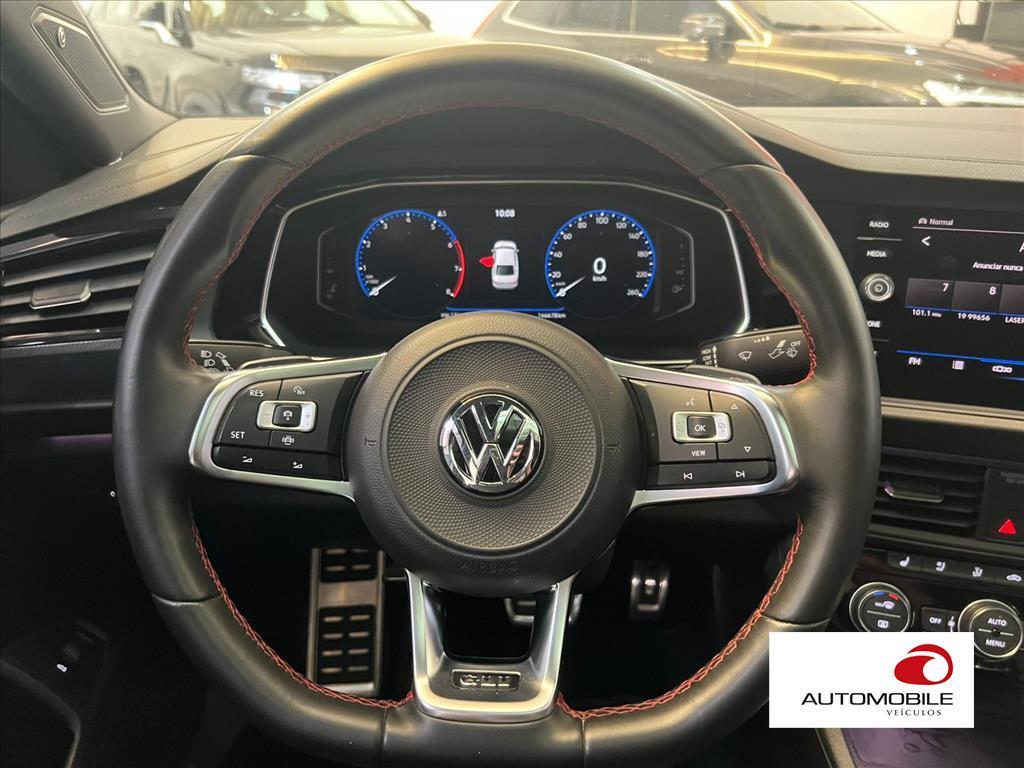 VOLKSWAGEN JETTA - 12