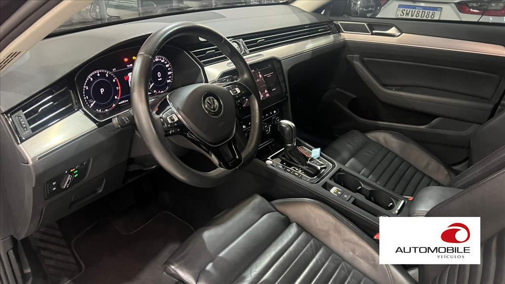 VOLKSWAGEN PASSAT - 12
