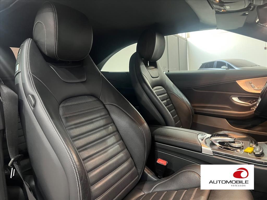 Mercedes-Benz C 300 - 11