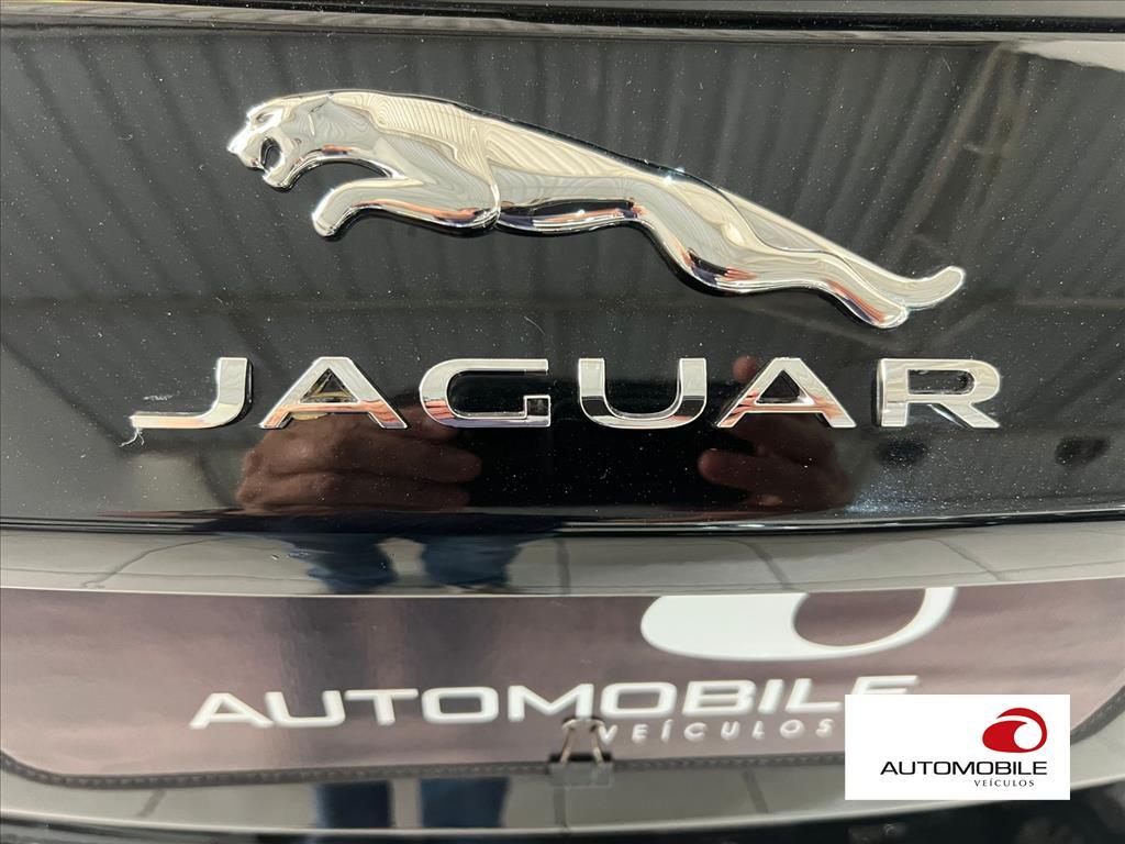 JAGUAR E-PACE - 19