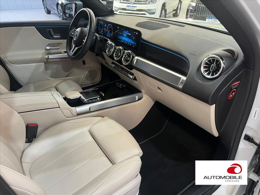 MERCEDES-BENZ GLB 200 - 17
