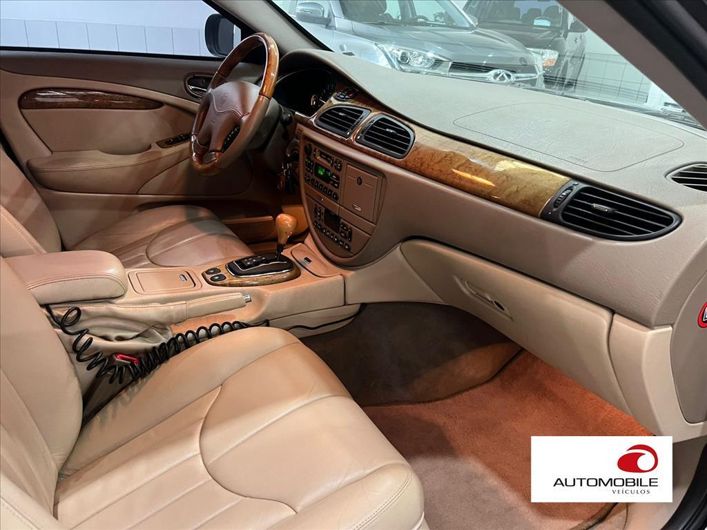 JAGUAR S-TYPE - 11