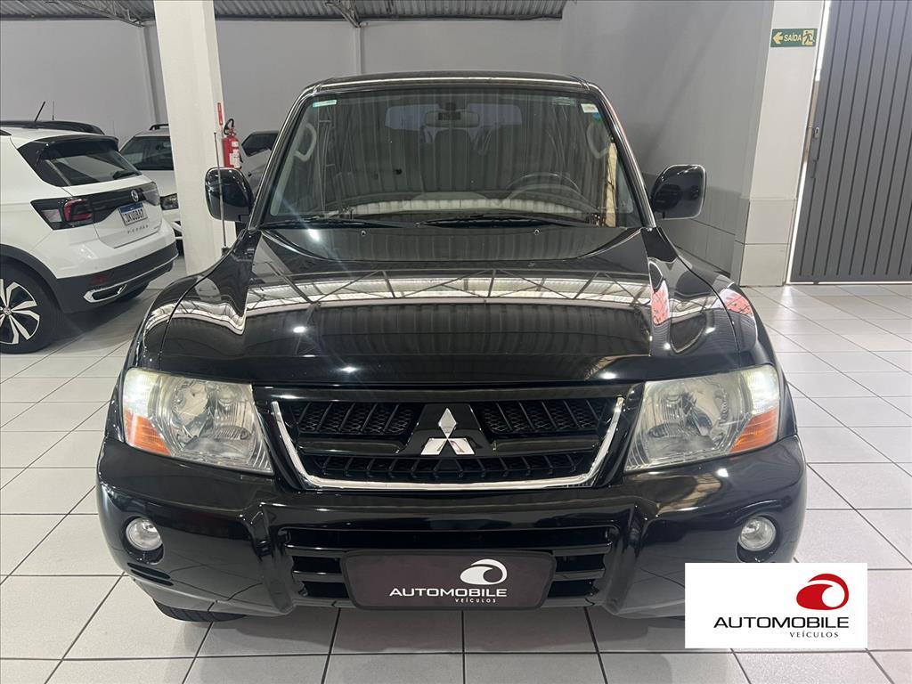 MITSUBISHI PAJERO FULL - 1