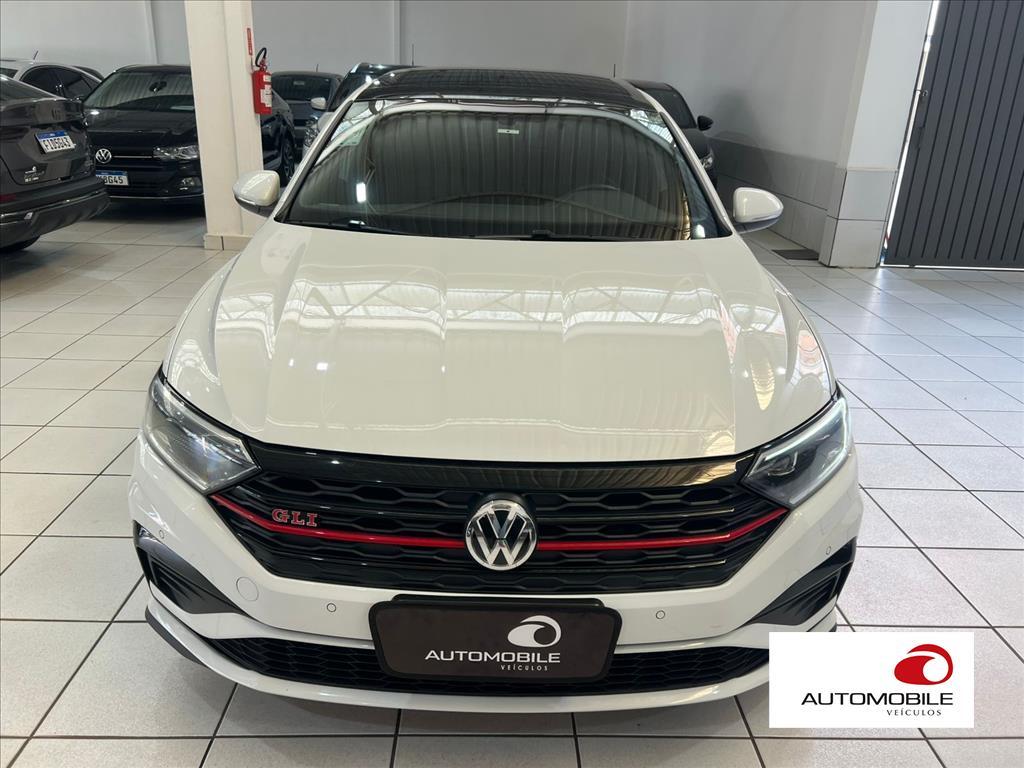 VOLKSWAGEN JETTA - 1