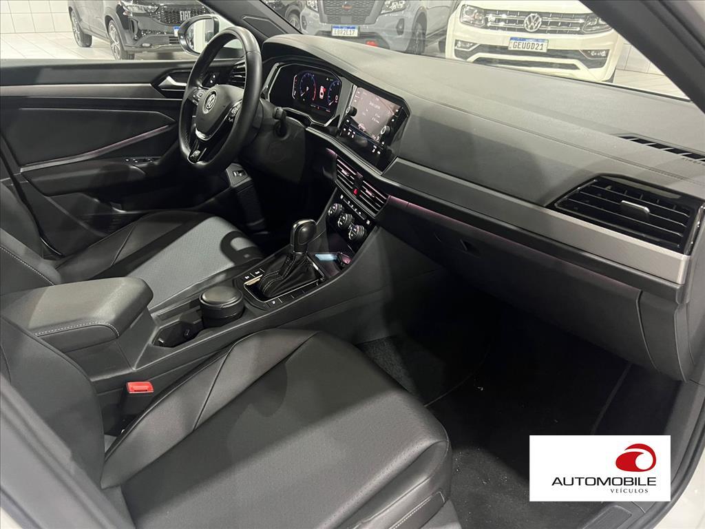 VOLKSWAGEN JETTA - 9