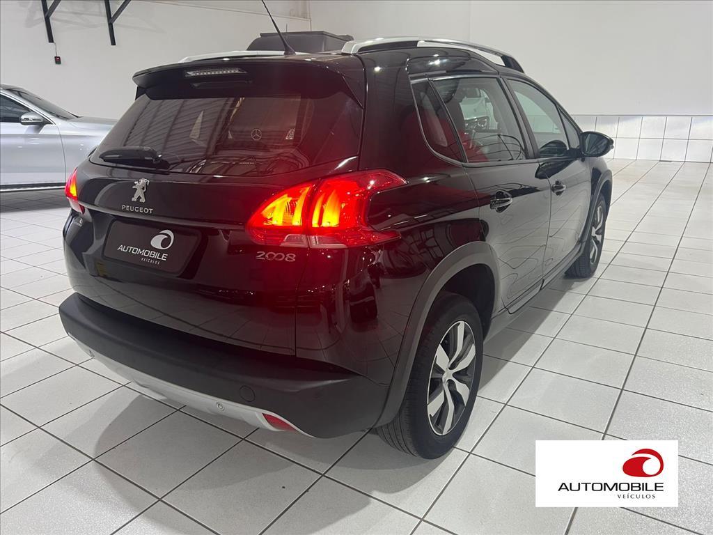 PEUGEOT 2008 - 6