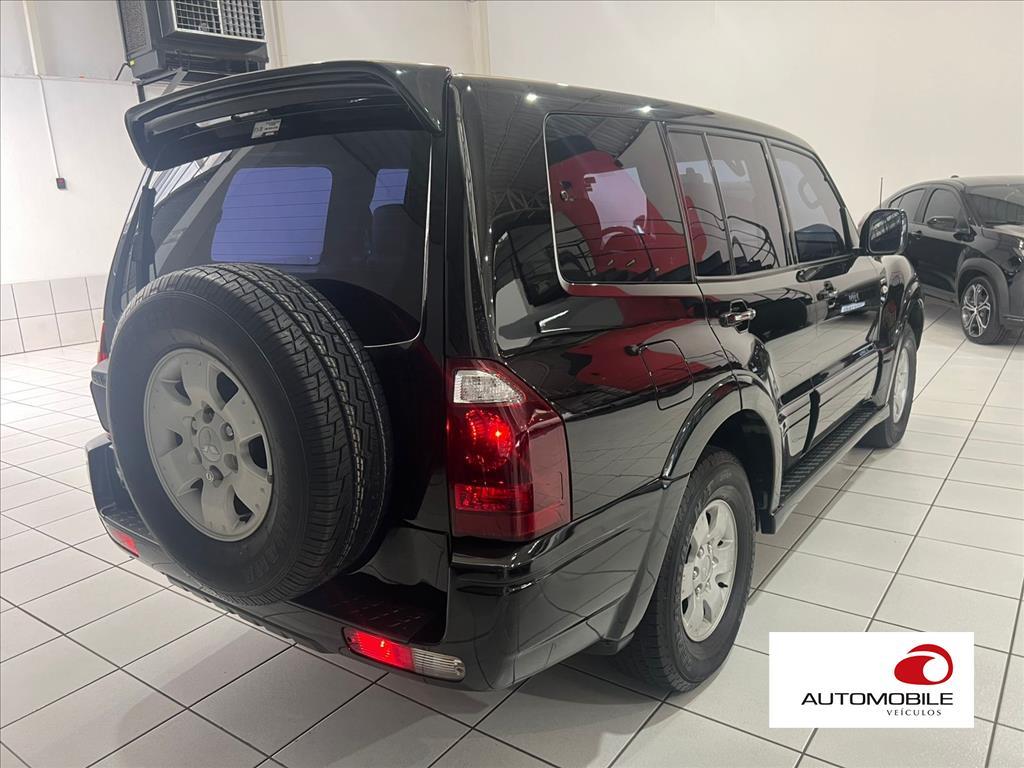 MITSUBISHI PAJERO FULL - 9