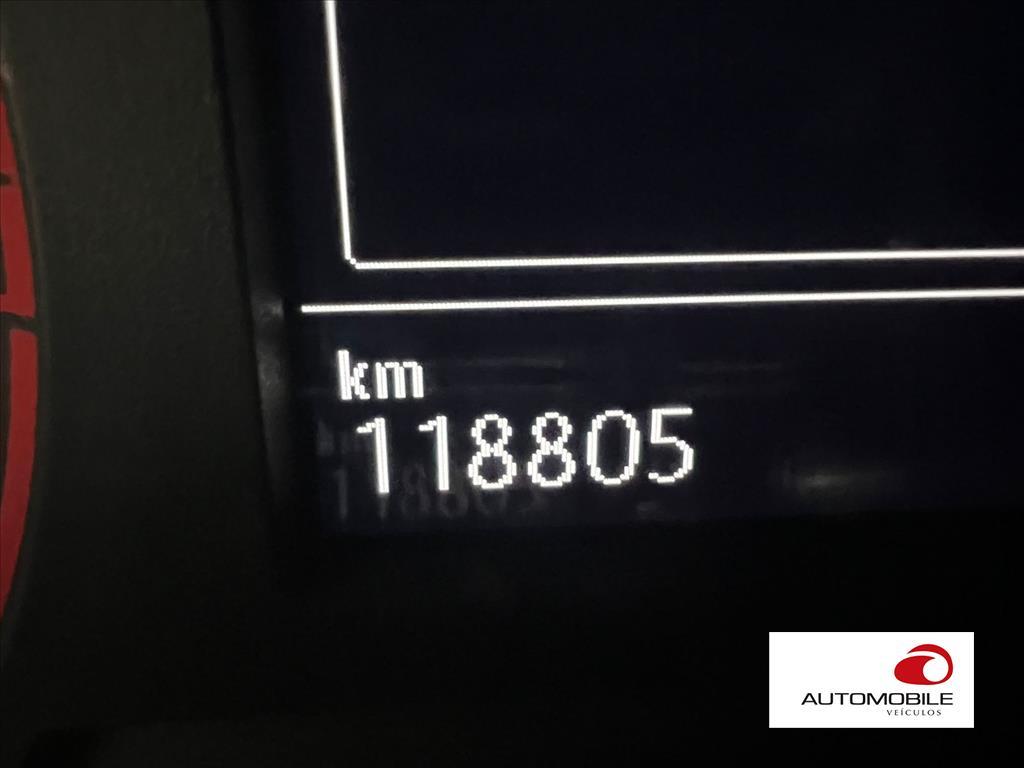 VOLKSWAGEN POLO - 13